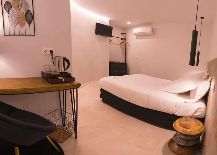 Guest house El Silencio Boutique Segovia